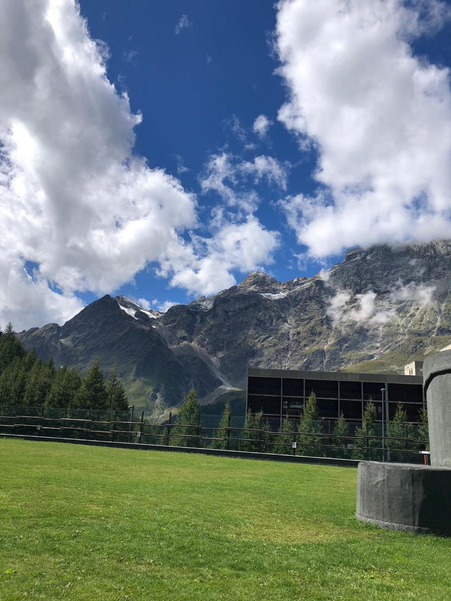 Cervinia - Matterhorn Apartments Breuil-Cervinia Ngoại thất bức ảnh